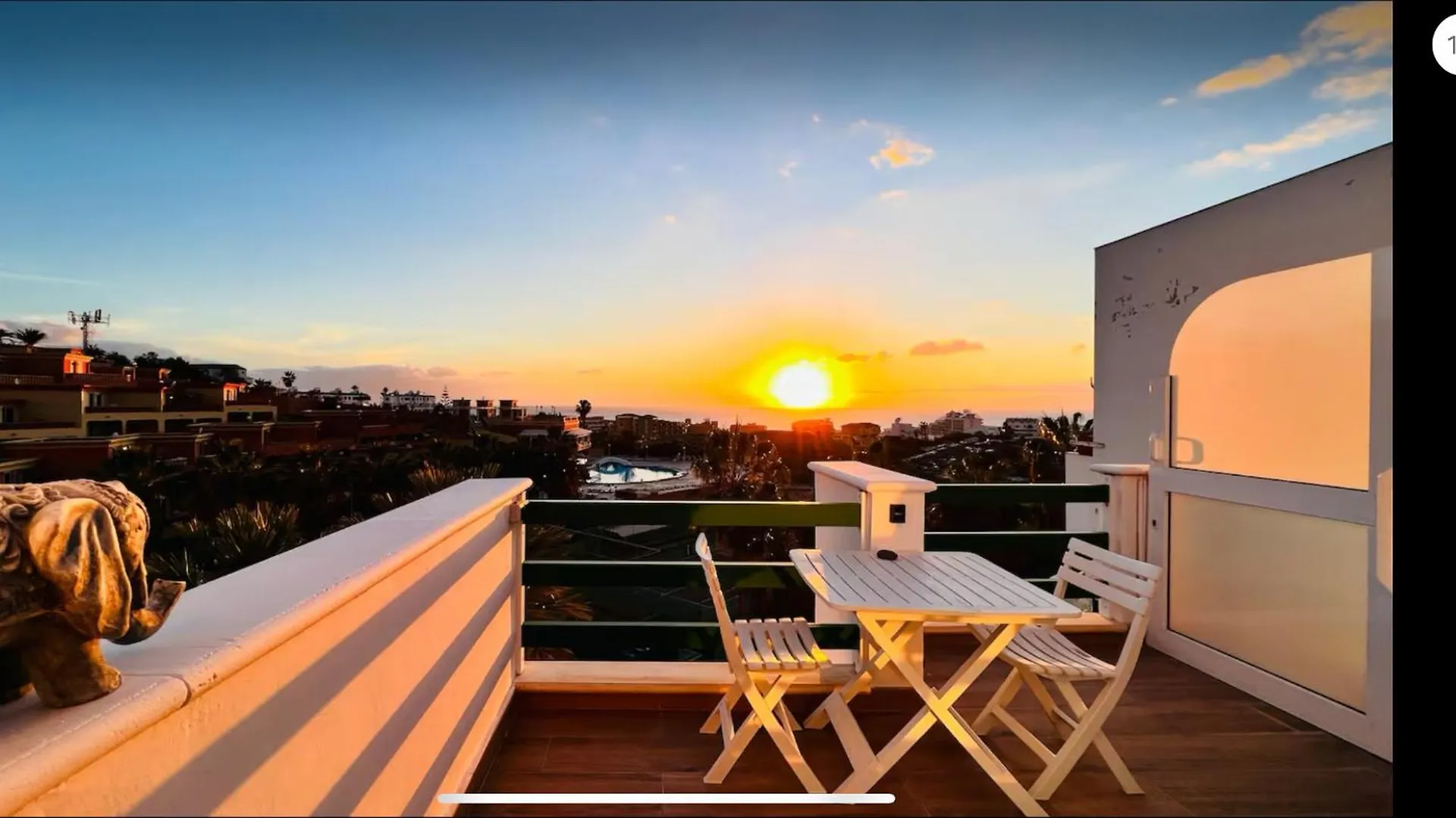 Tenerife.365 Atalaya Court III Sunset Ocean View location